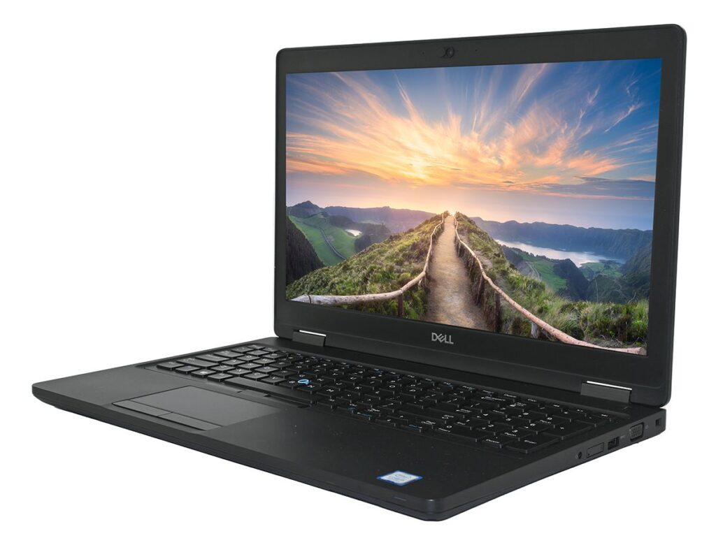 Laptop Dell Latitude 5590 / i7 / RAM 16 GB / SSD / 15,6″ FHD